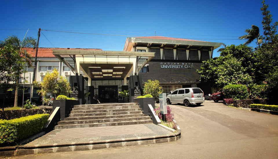 Pengalaman Pertama Menginap di Hotel Universitas Gajah Mada Club Yogyakarta